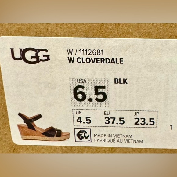 Super cute UGG Wedges. Size 6.5. Black & tan leather. New $150 & asking $60‼️ - Picture 4 of 5